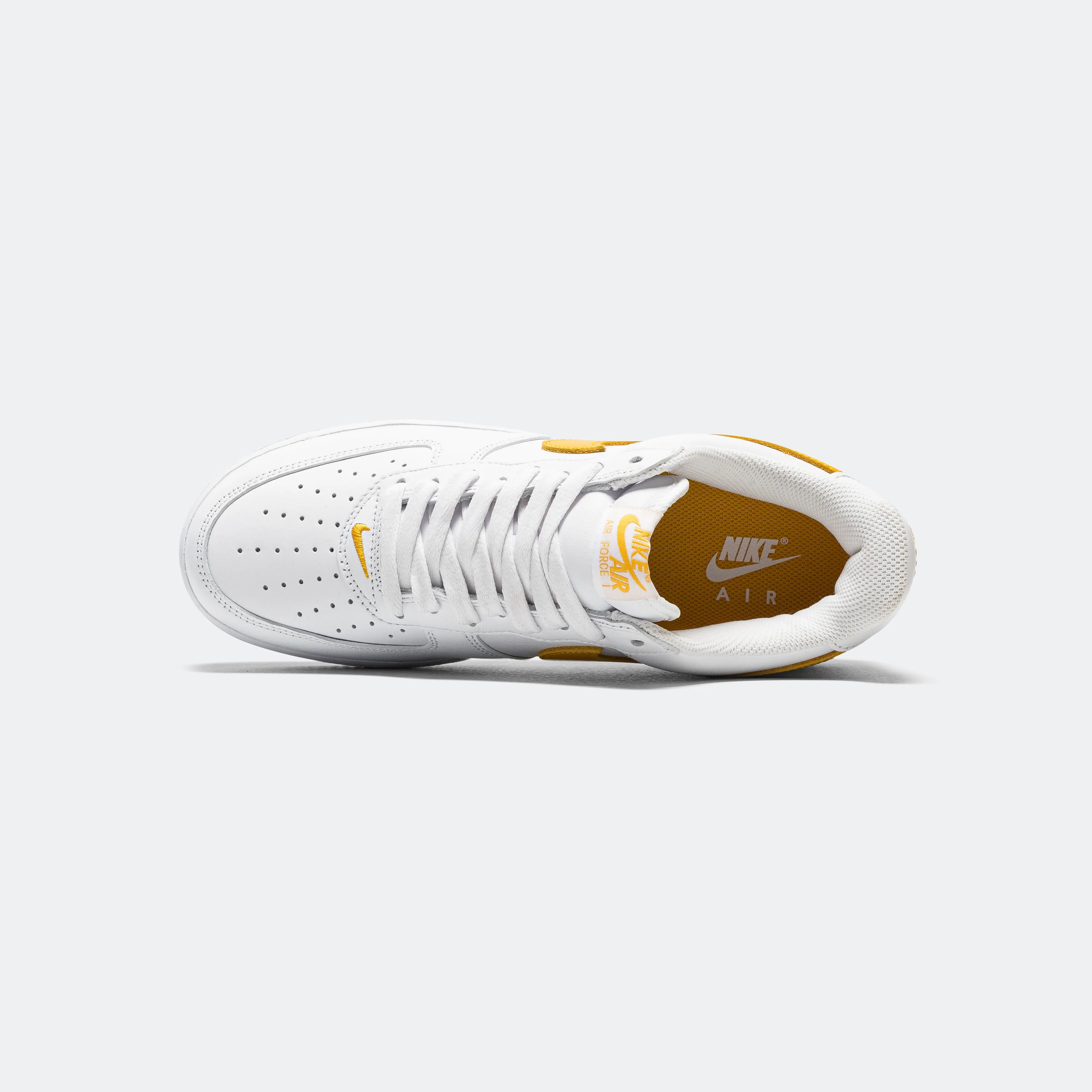 Air Force 1 Low Retro QS - White/University Gold-Gum Yellow