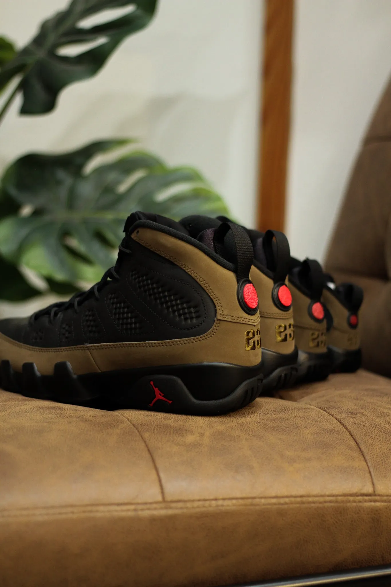 AIR JORDAN 9 RETRO "LIGHT OLIVE"