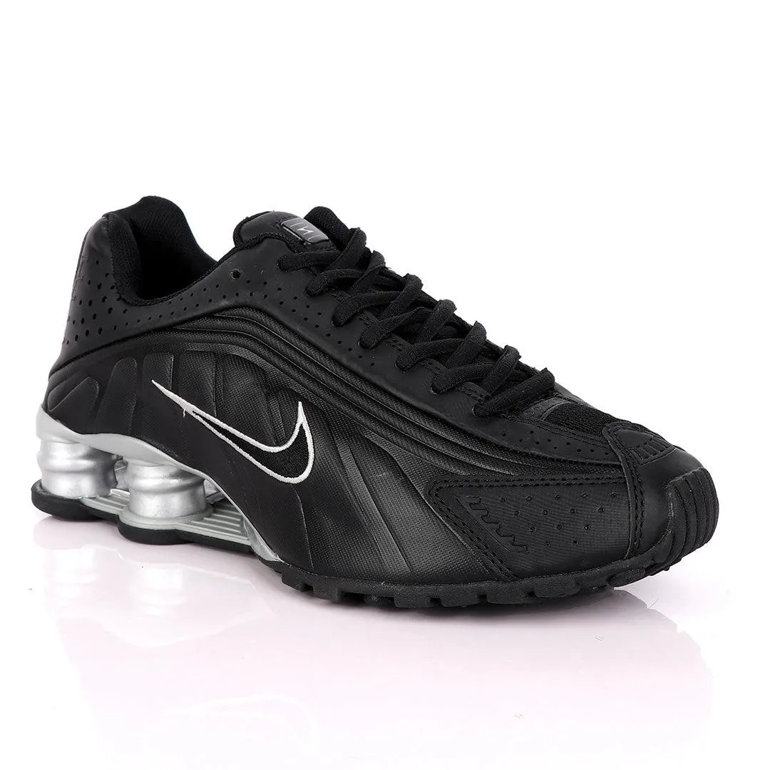 NK Shox R4 Black Silver Men's Trainers Running Shoes